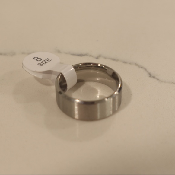 Silver Ring - Picture 2 of 5